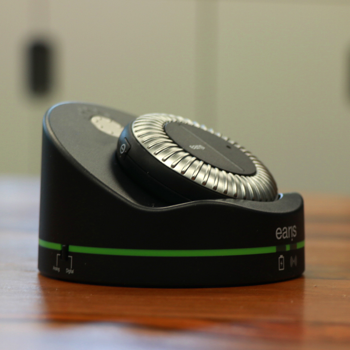 Earis Premium Digital TV Amplifier for Hard of Hearing People with PR & Headset