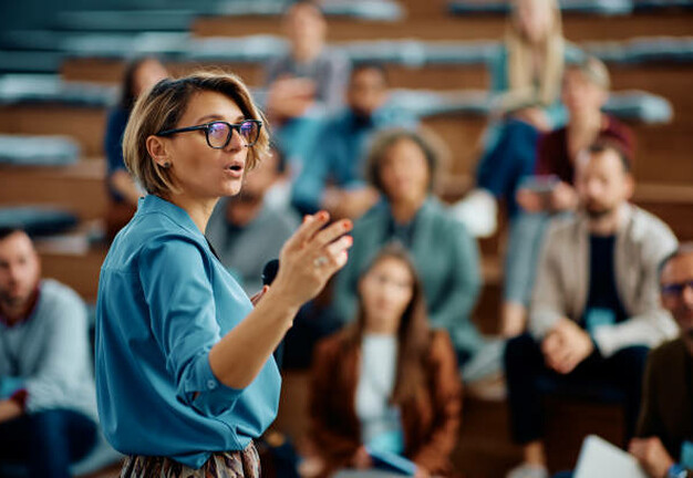 Why Schools & Universities Choose earisMAX